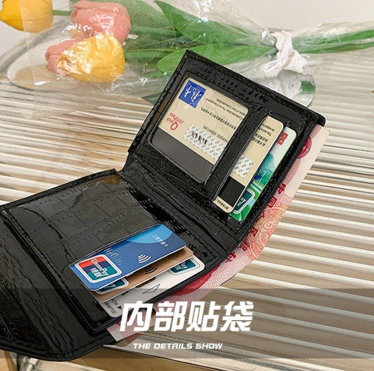 Product Name:
SHEIN Trendy Imported Wallet
