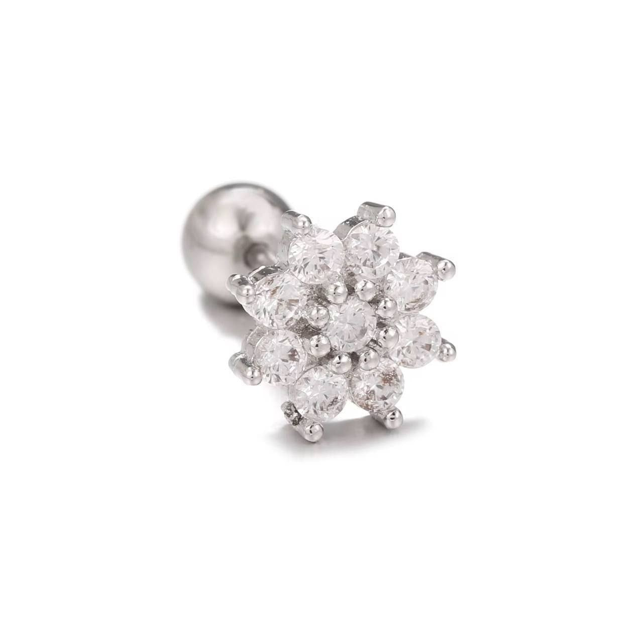 Elegant Flower Stud Earring โ Gold & Silver Colors ๐