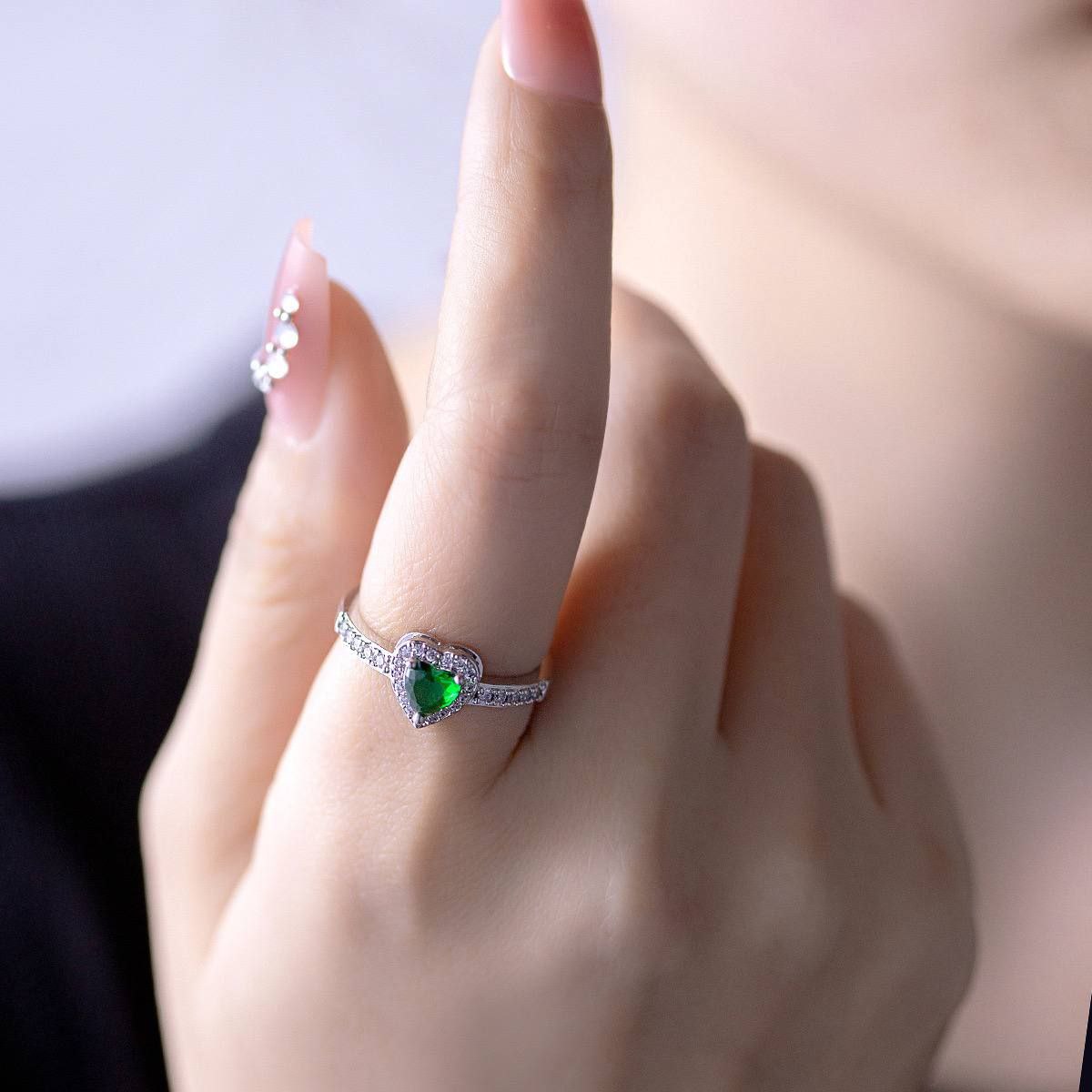 Luxury Pink Heart Crystal Ring ๐