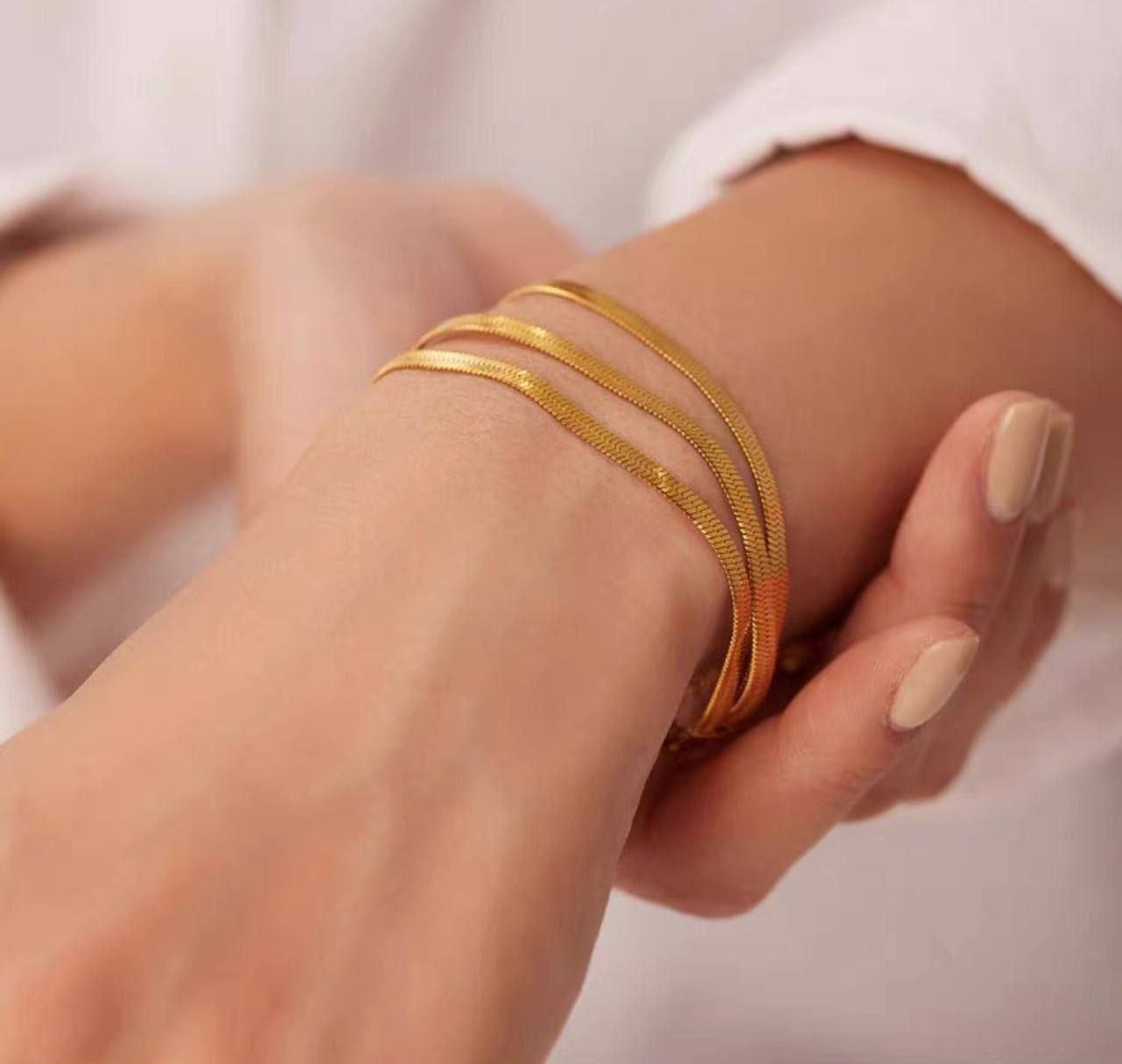 Product Name: 3-Layer Snake Back Stainless Steel Bracelet π