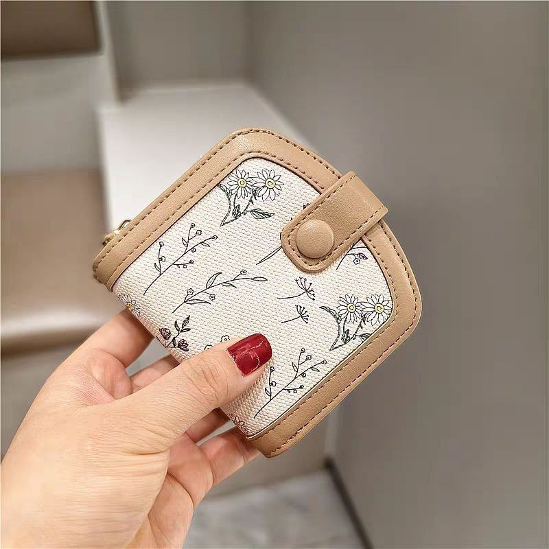 Elegant Leaf Wallet