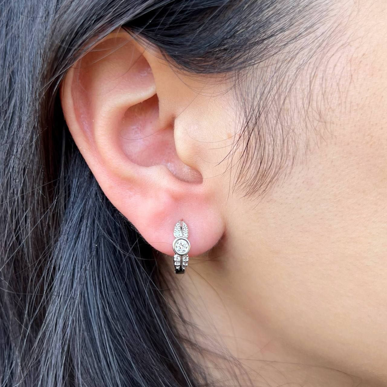 Product Name
Gold-Plated Chinese Stud Earrings – Pair