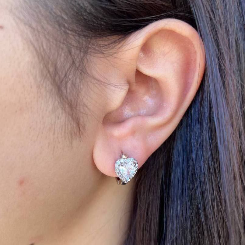 Product Name
Gold-Plated Chinese Stud Earrings – Pair