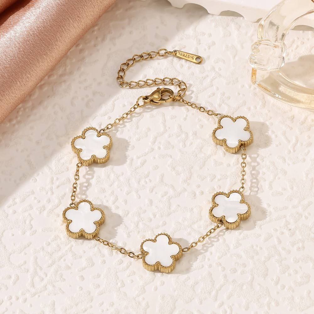 Product Name:
Five-Petal Flower Bracelet – Pure 316L Stainless Steel