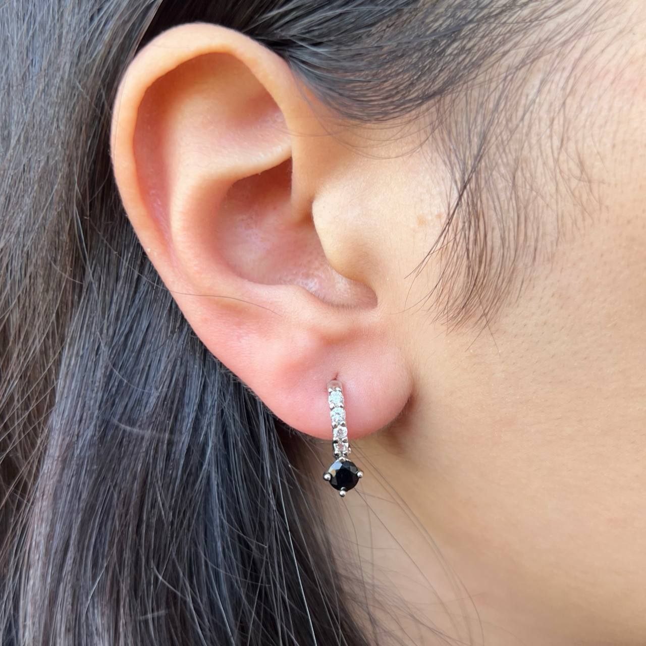 Product Name
Gold-Plated Chinese Stud Earrings – Pair