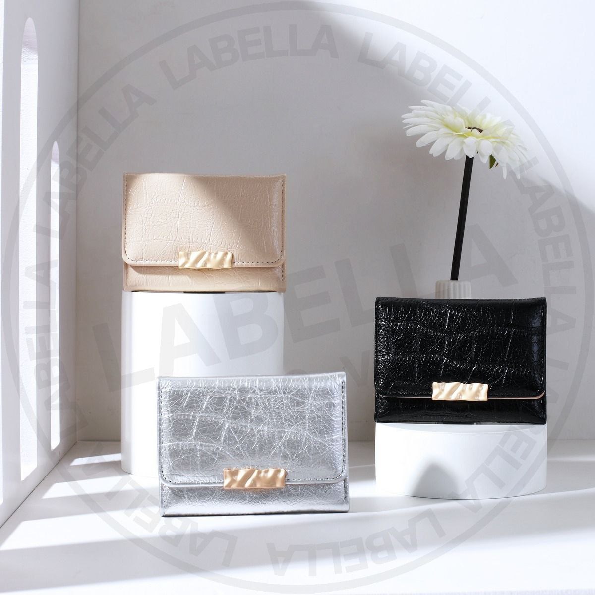 Product Name:
Mini Leather Wallet & Card Holder Set