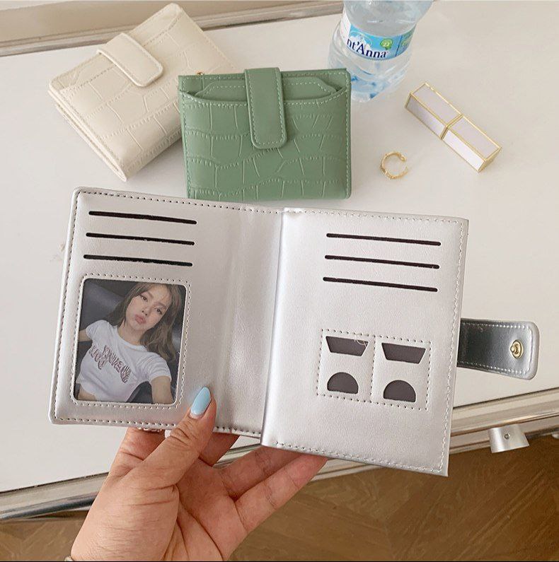 Modern & Minimal Wallet for Trendy Souls 💖