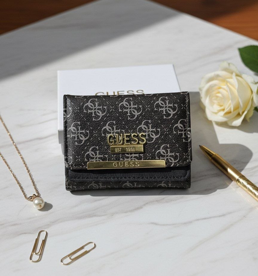 Product Name:

Imported GUESS Wallet with Gift Box