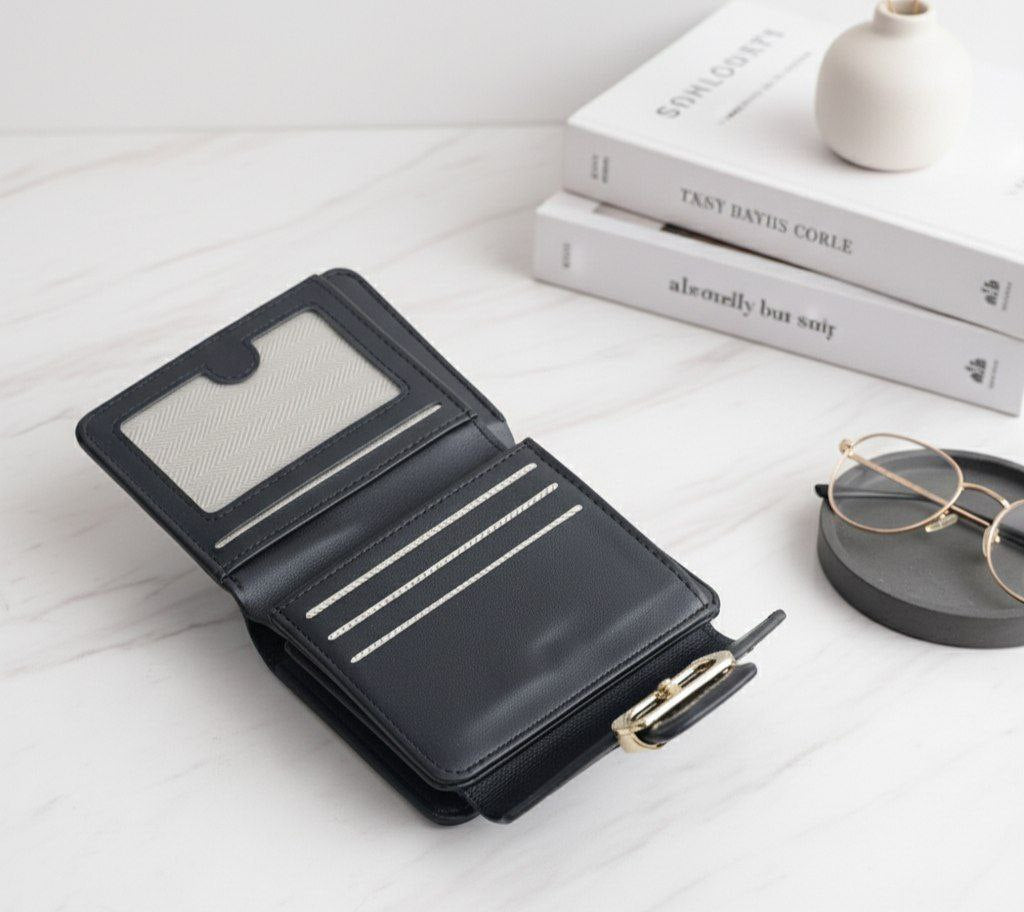 Product Name:
Zipper Leather Wallet – Spacious & Premium Finish