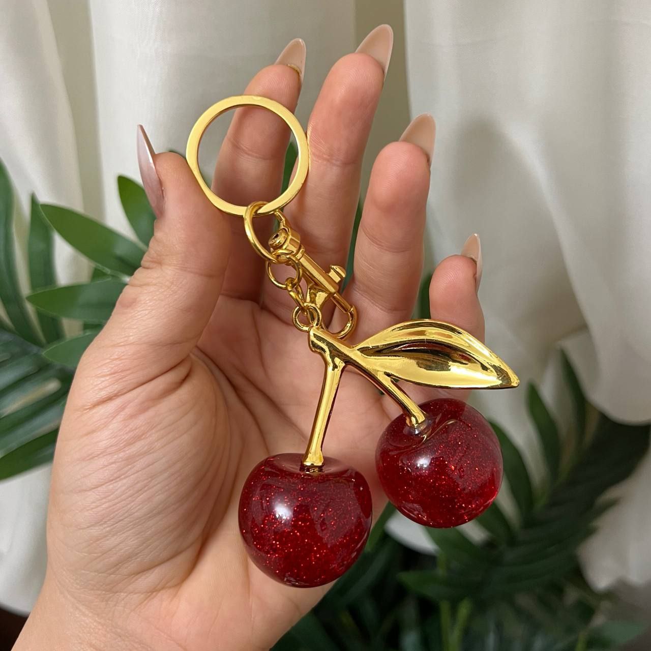 Product Name:
SHEIN Cherry Keychain – Large Size