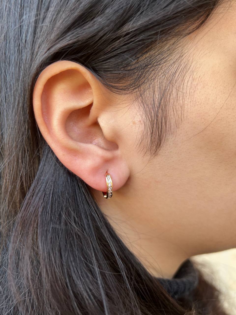 Product Name

Gold-Plated Chinese Stud Earrings – Pair