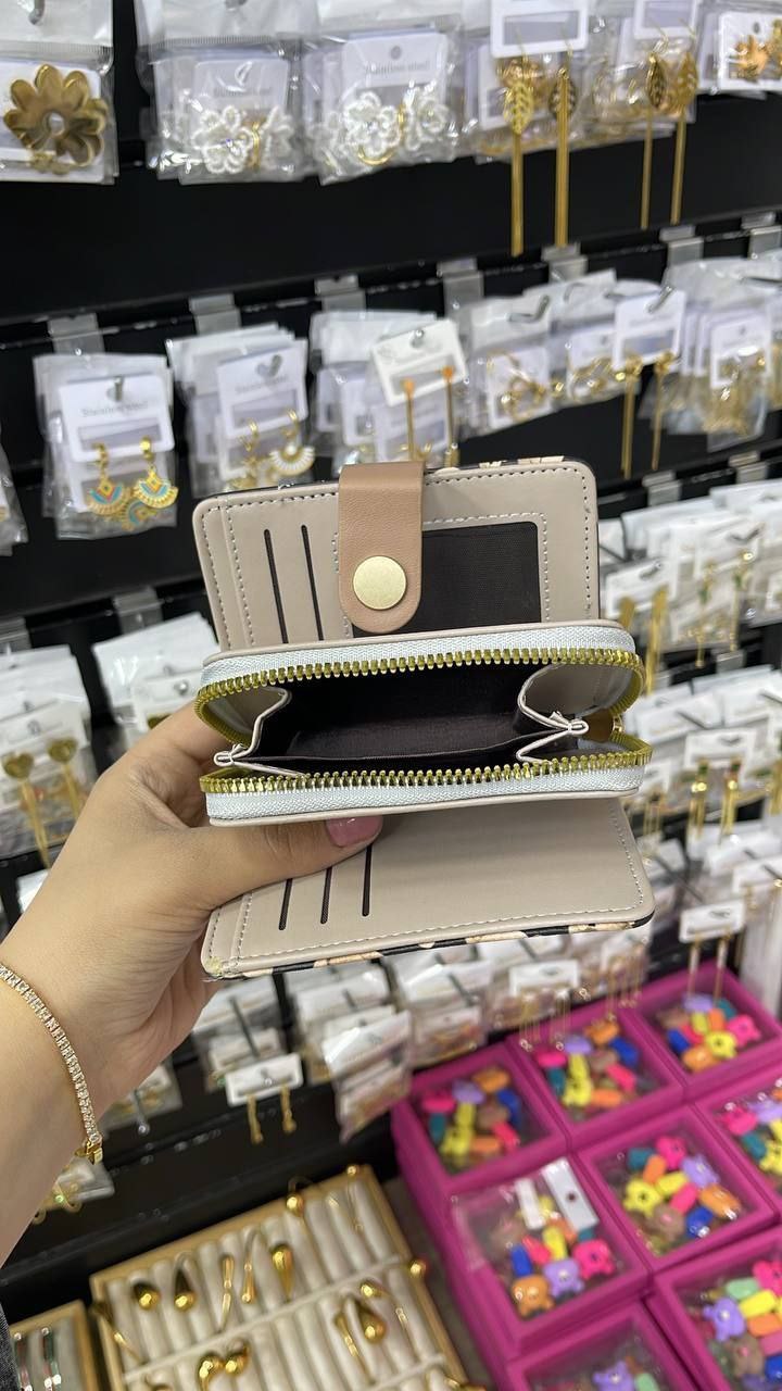 Product Name: Small Size Wallet with Chain