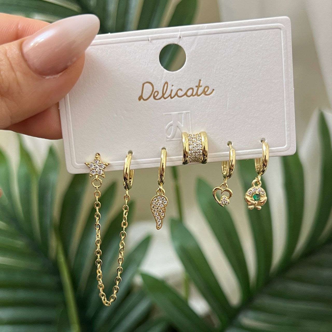 Product Name:
Premium Piercing Set – Chinese Gold Plated with Zircon Stones (6 Pieces)