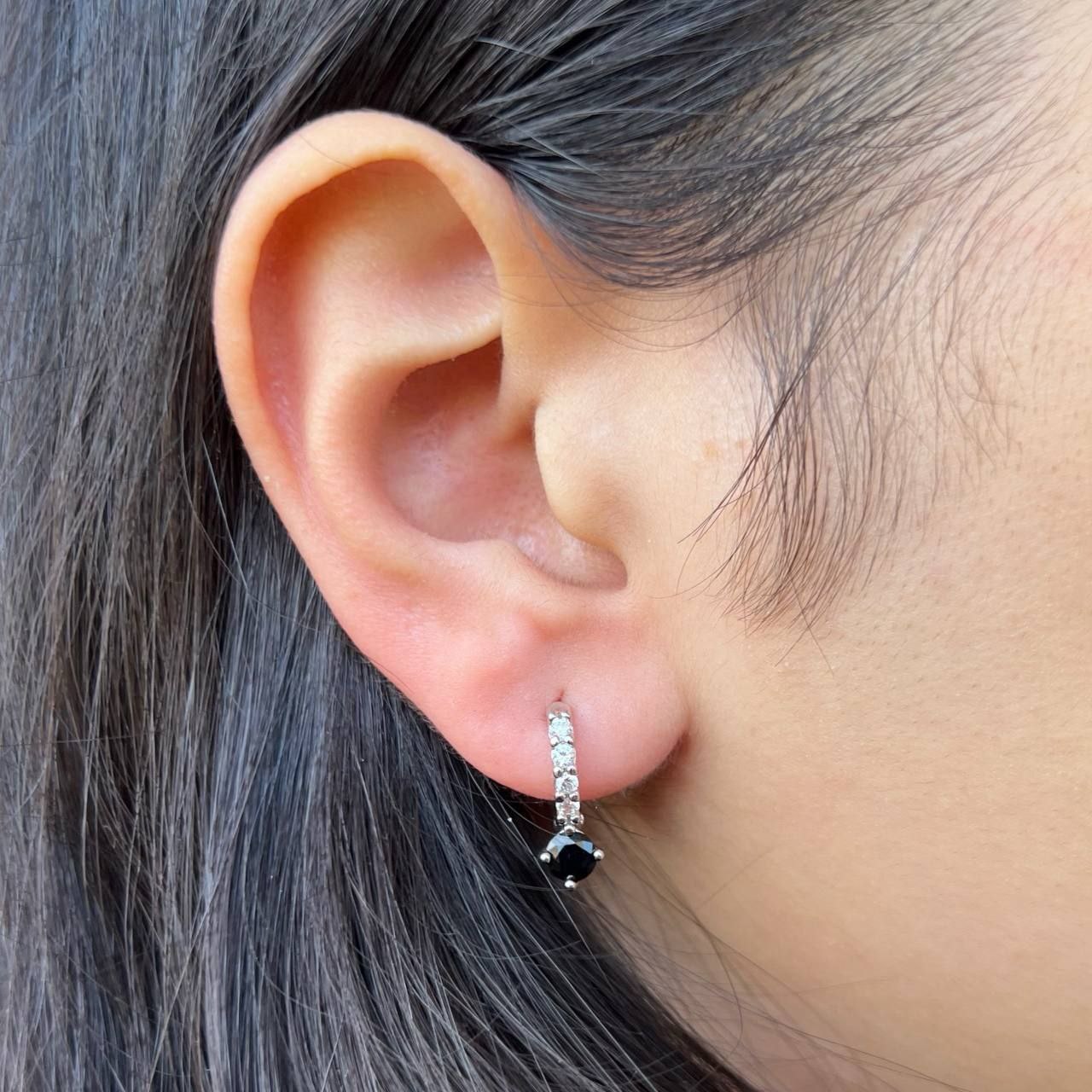 Product Name

Gold-Plated Chinese Stud Earrings – Pair