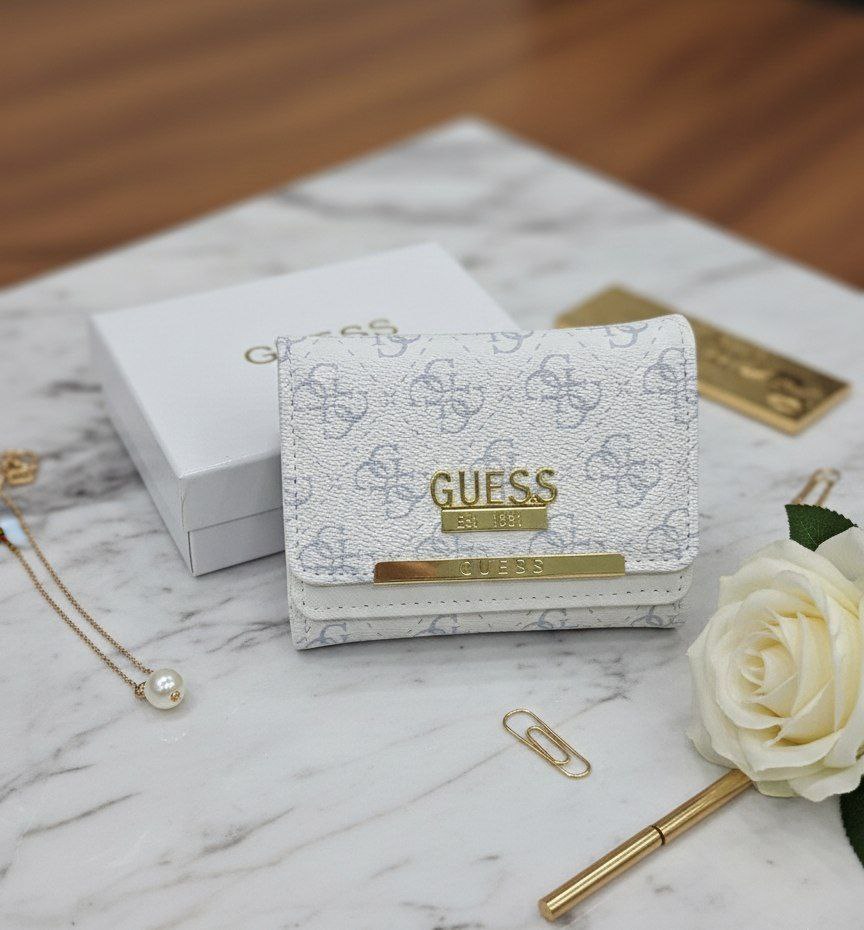 Product Name:

Imported GUESS Wallet with Gift Box