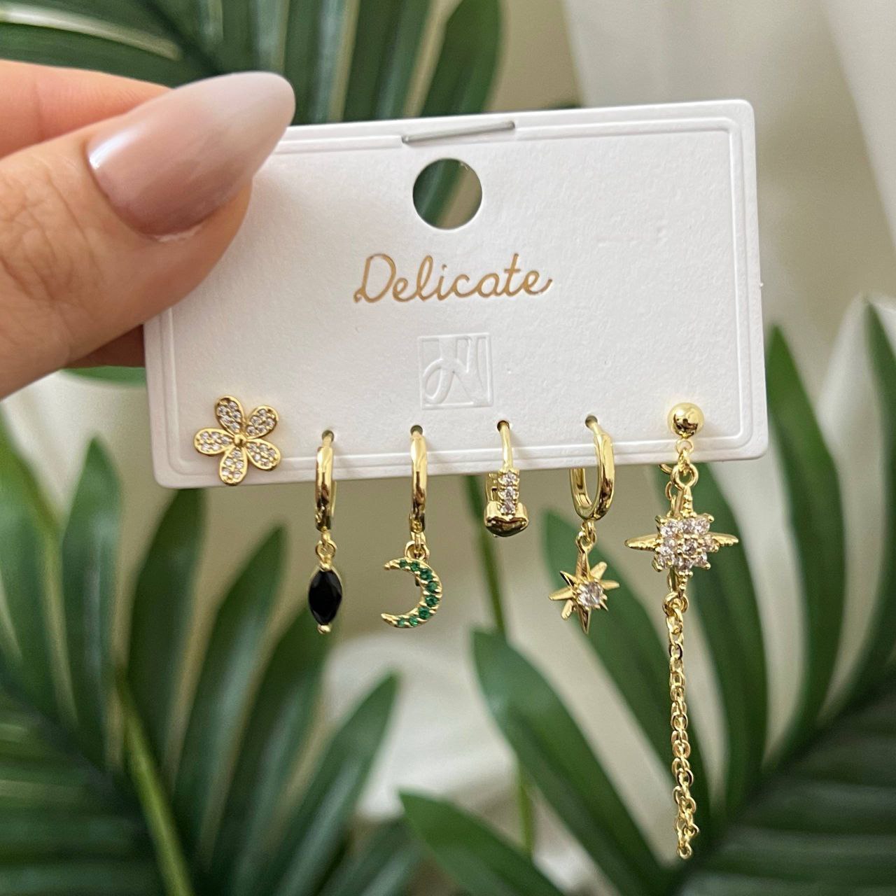 Product Name:
Premium Piercing Set – Chinese Gold Plated with Zircon Stones (6 Pieces)