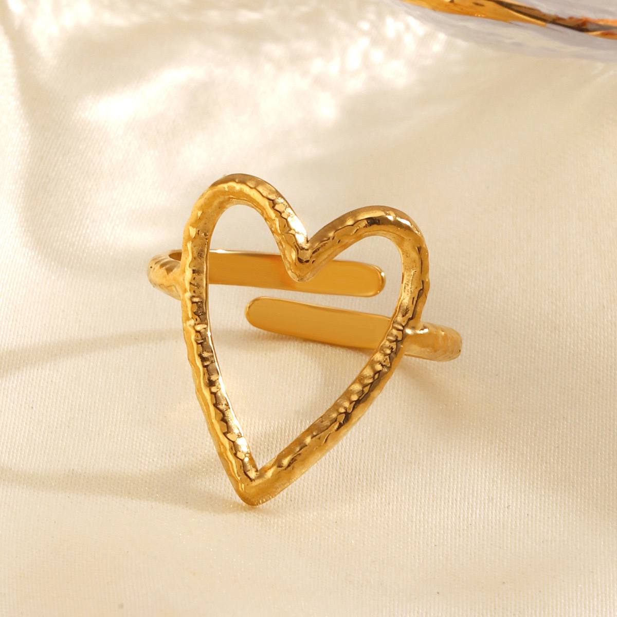 Product Name: Stainless Steel 316 Adjustable Heart Ring