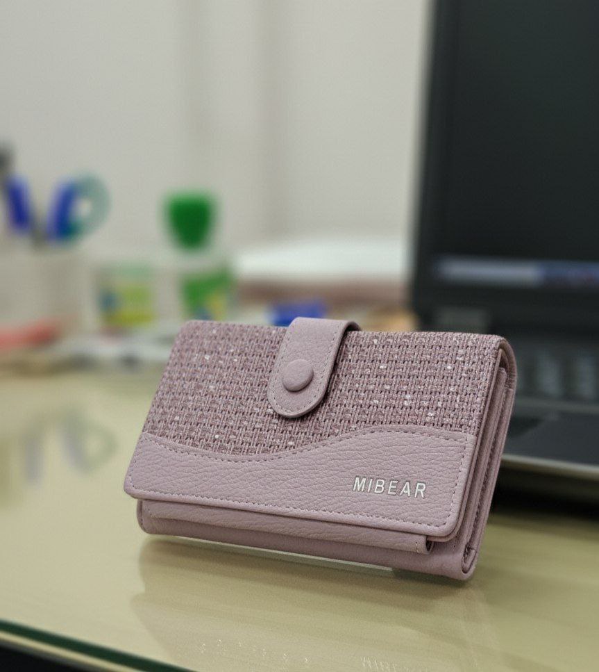 Product Name:
Medium-Size Premium Leather Wallet