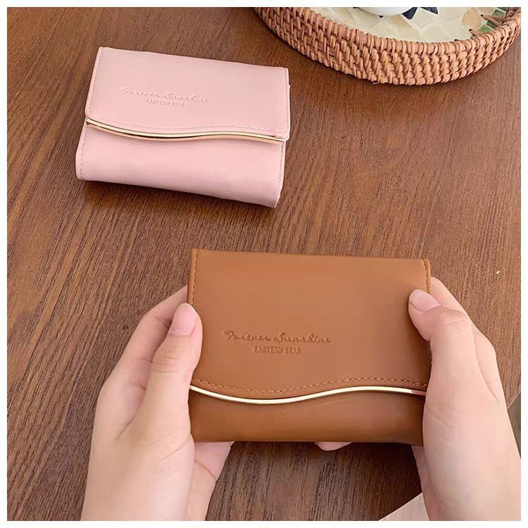 Product Name:
Premium Leather Wallet & Keychain Set