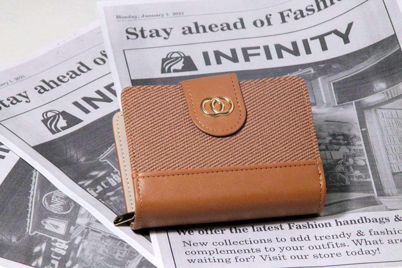 Product Name: Stylish Wallet with Chain