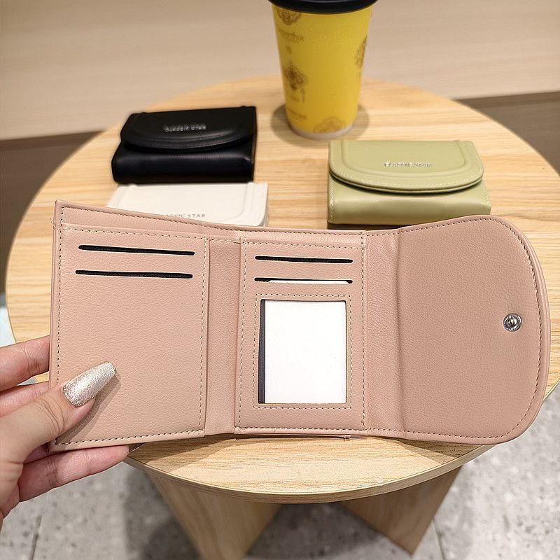 Product Name:

Premium Leather Wallet & Card Holder