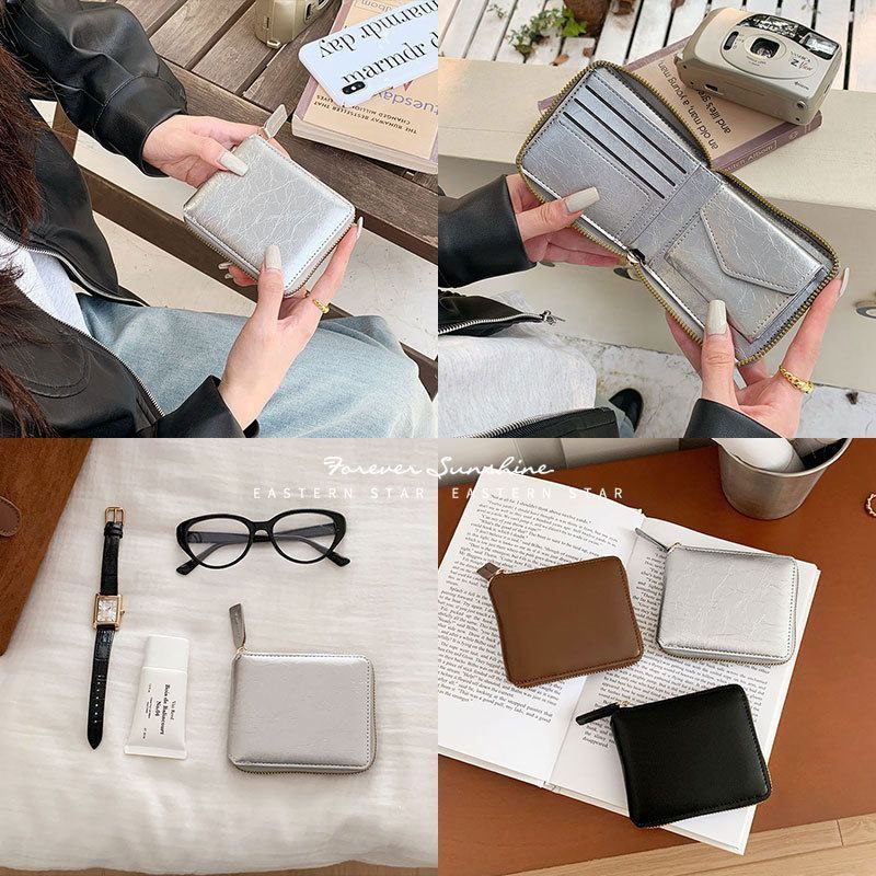 Product Name:
Luxury Leather Wallet with Elegant Compartments