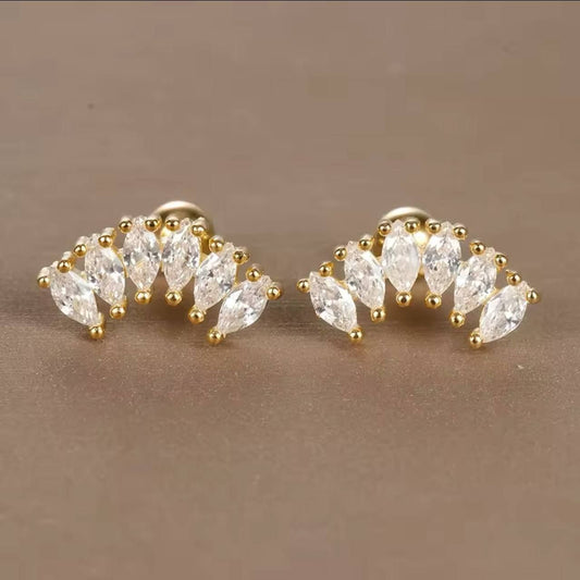 Elegant Half-Arc Sparkling Stud Earrings – A Touch of Luxury for Every Look