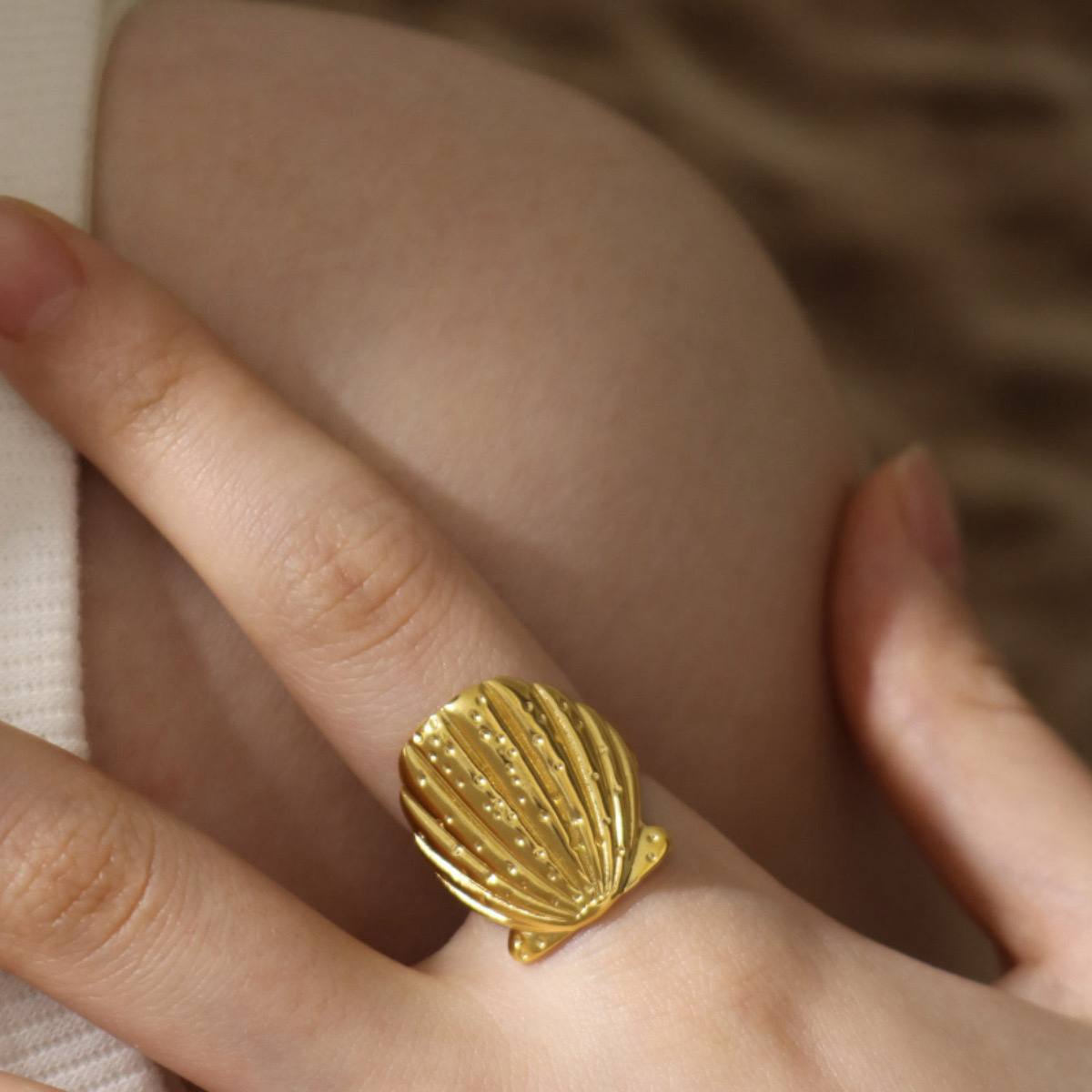 Product Name: Stainless Steel 316 Adjustable Seashell Ring