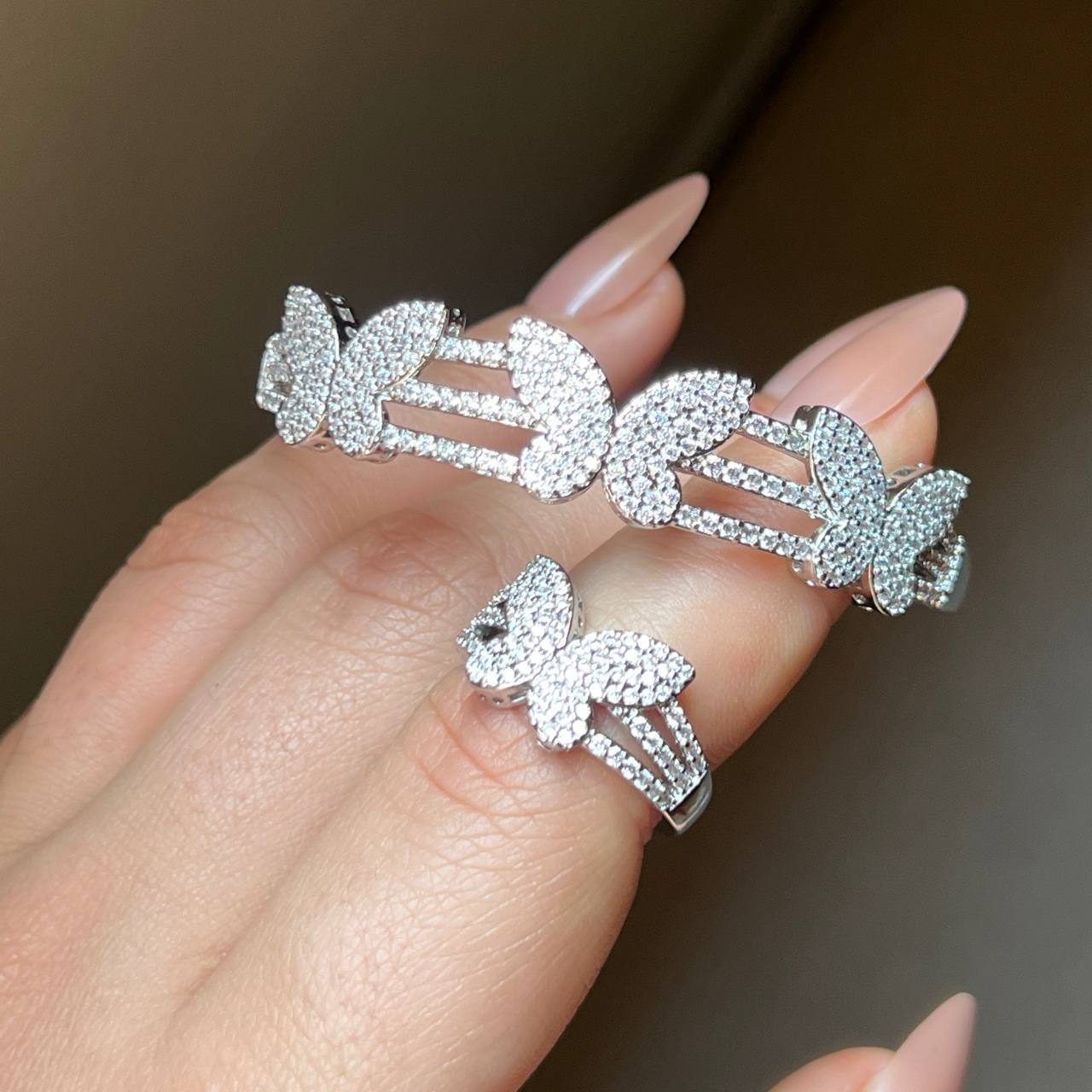 Product Title:
Gold Plated Bracelet and Ring Set with Zircon Stones – Adjustable Ring