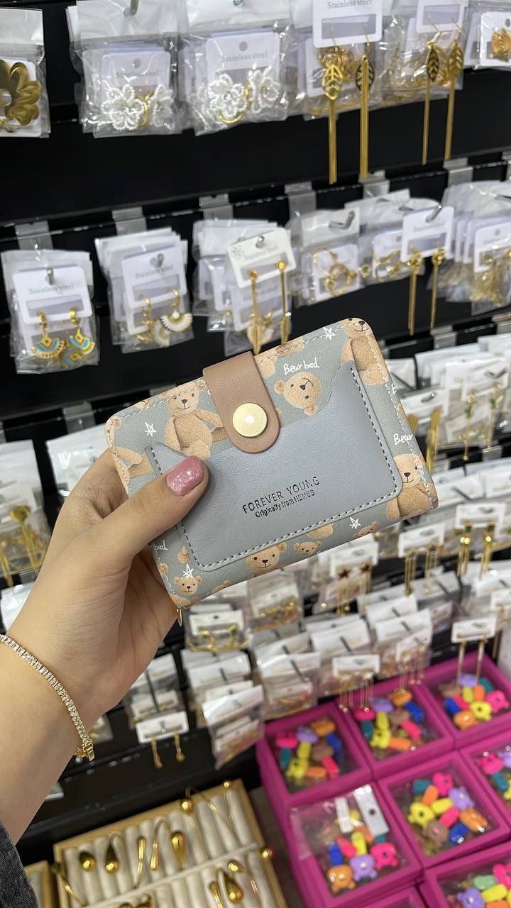 Product Name: Small Size Wallet with Chain