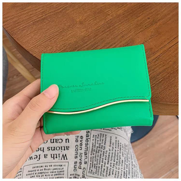 Product Name:
Premium Leather Wallet & Keychain Set