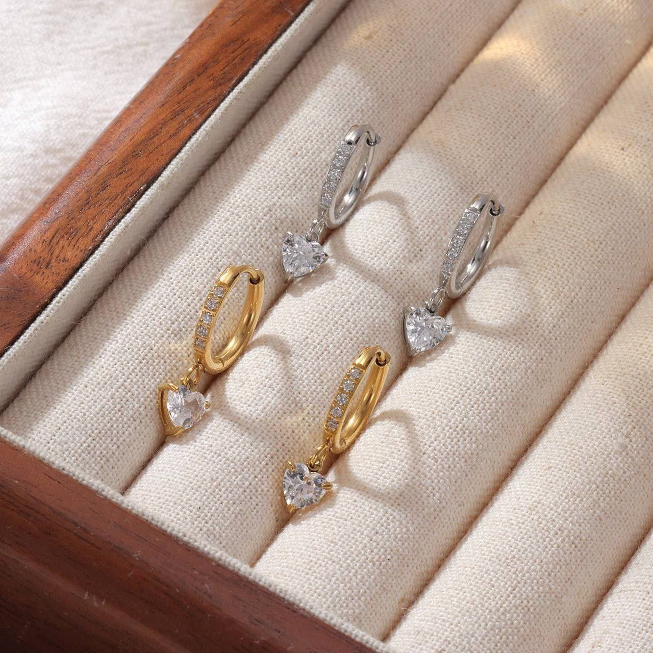 🔸 Product Name

Piercing Bar 316 Stainless Steel with Colorful Zircon – 10mm