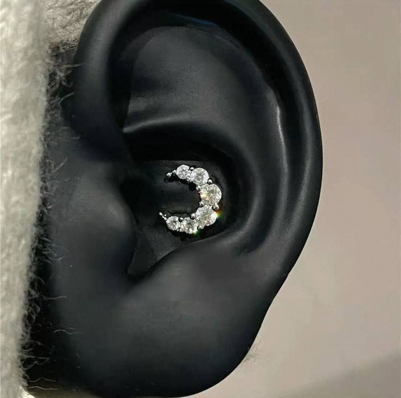 Product Name

316 Stainless Steel Ball Back Bar Piercing with Zircon Stones – Single Piece