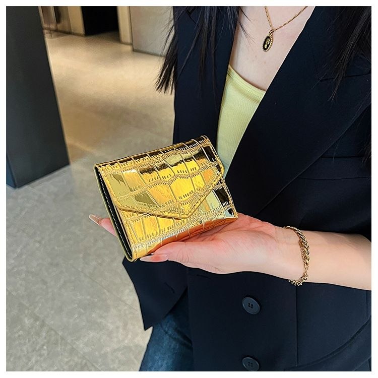 Product Name:
SHEIN Trendy Imported Wallet