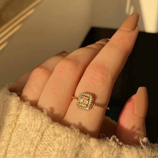 Product Name

Gold-Plated Adjustable Ring with Zircon Stones