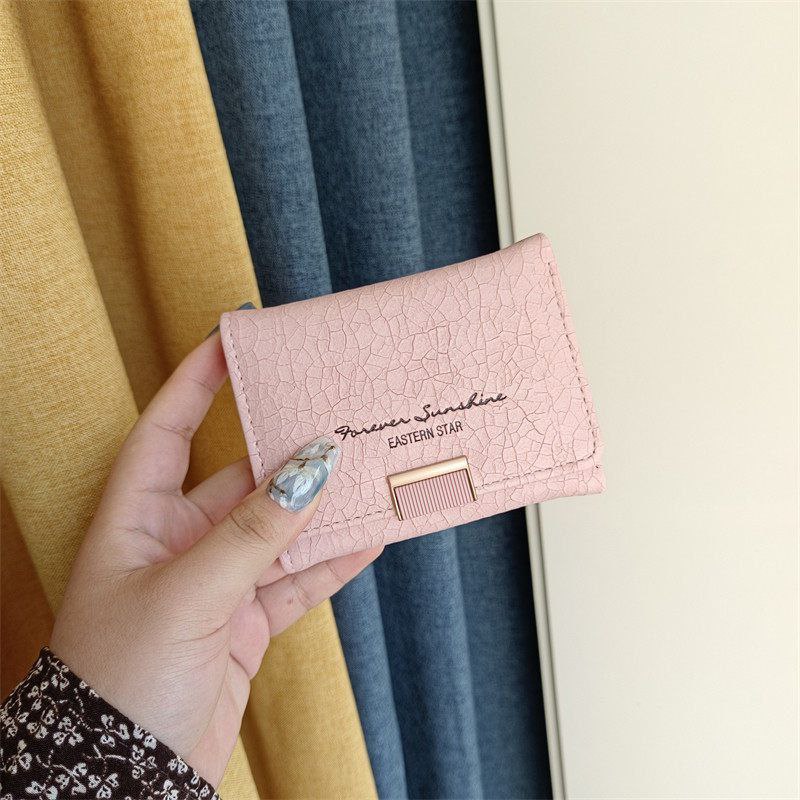 Forever Sunshine Wallet – Where Elegance Meets Simplicity