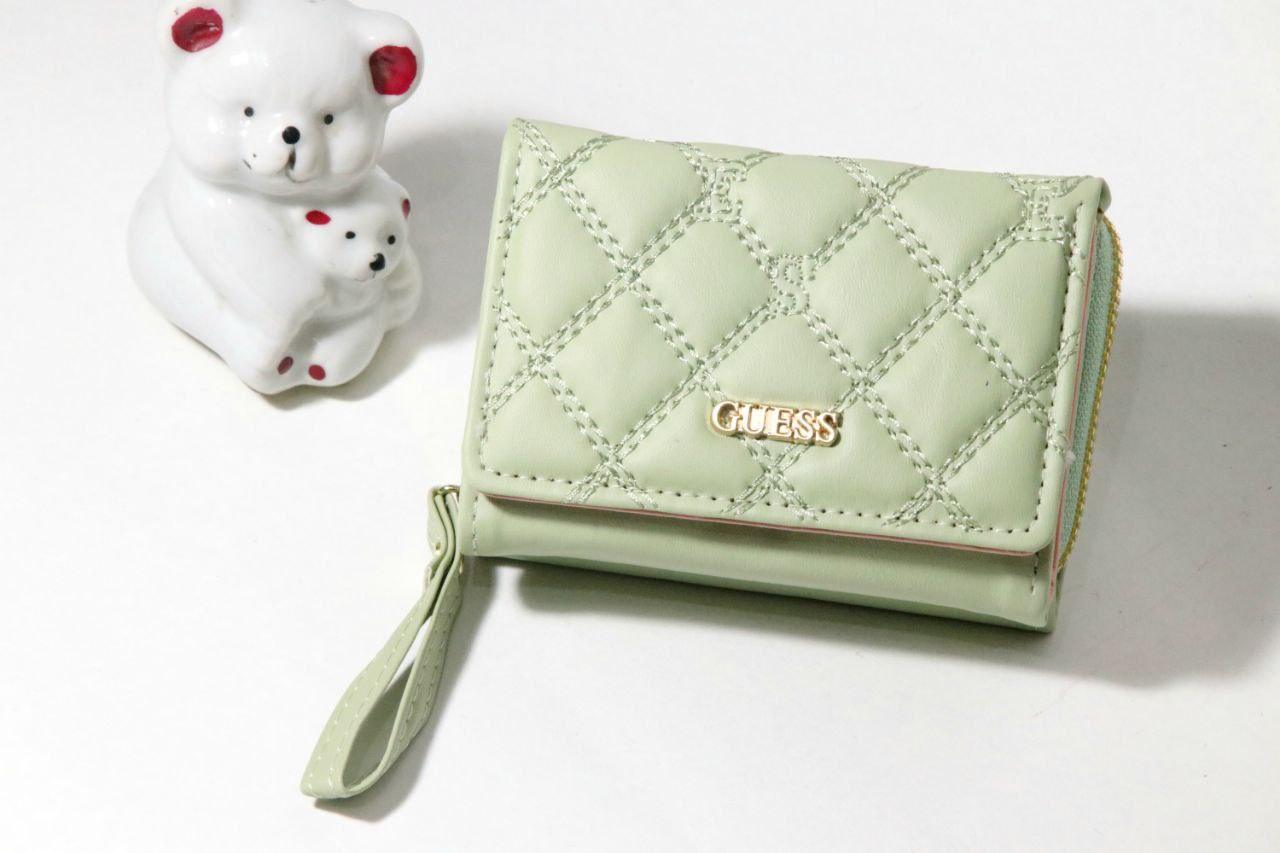 Elegant Quilted Women’s Wallet – Luxury Multi-Color Design