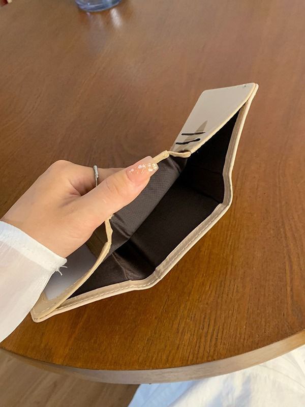 Product Name:

Mini Trendy Wallet – Vibrant Colors