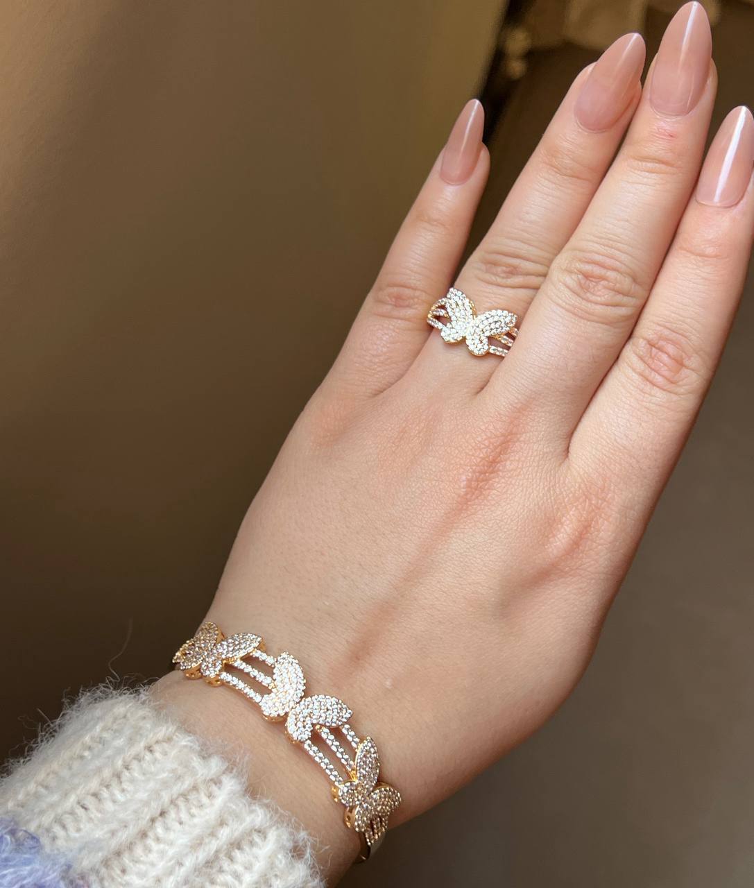 Product Title:
Gold Plated Bracelet and Ring Set with Zircon Stones – Adjustable Ring