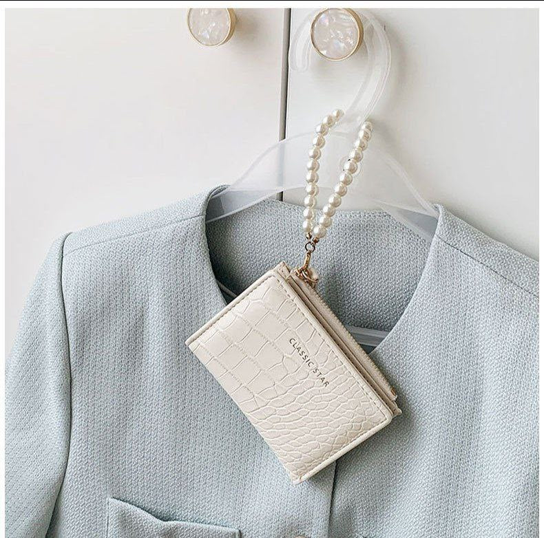 Product Name:
Slim Fit Wallet & Card Holder