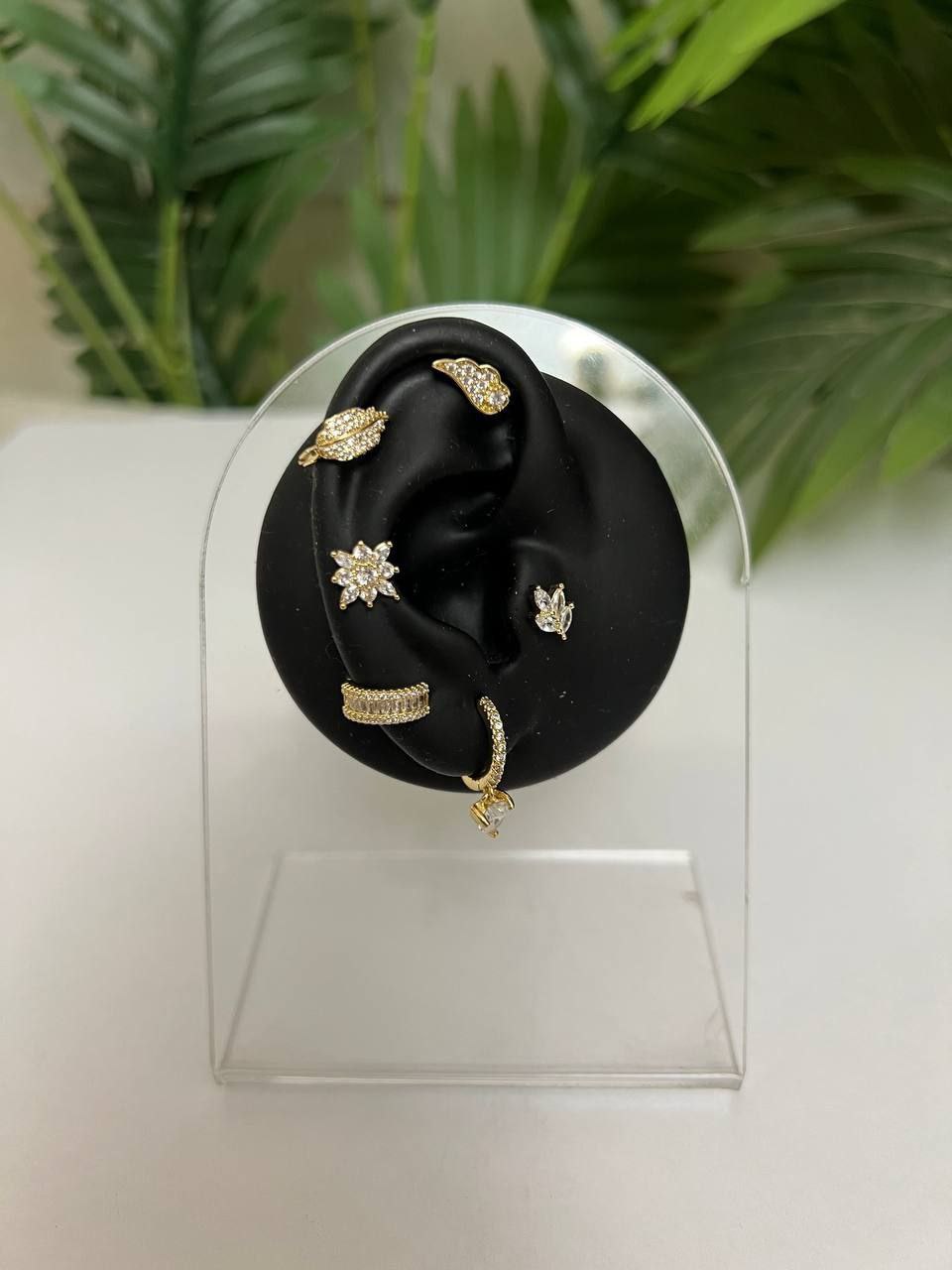 Product Name

Stainless Steel Zircon Stone Piercing Stud / Barbell – Single Piece