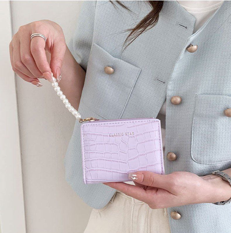 Product Name:
Slim Fit Wallet & Card Holder