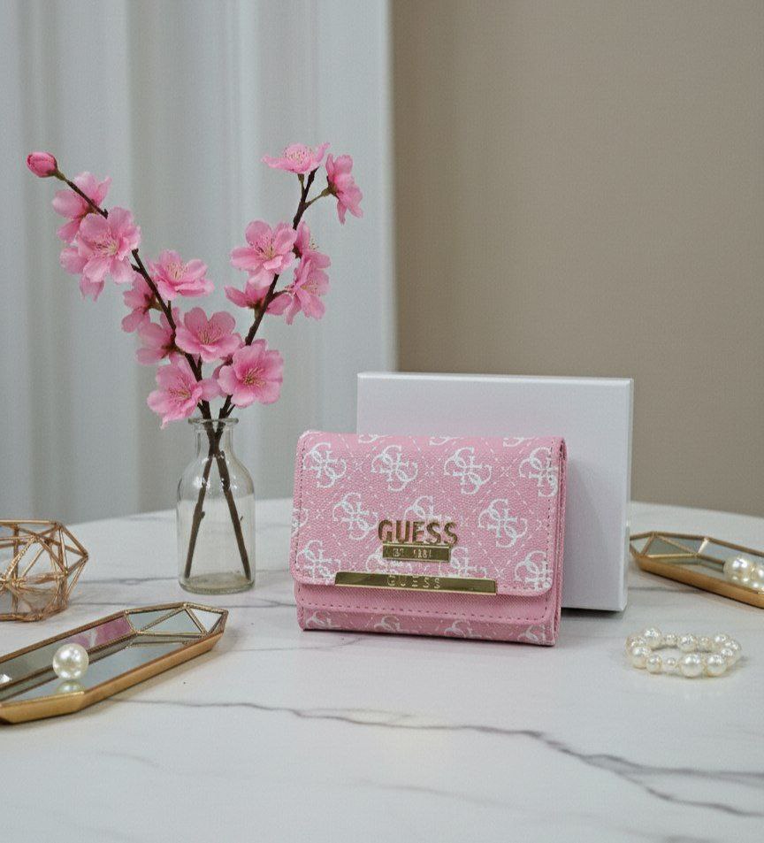 Product Name:

Imported GUESS Wallet with Gift Box