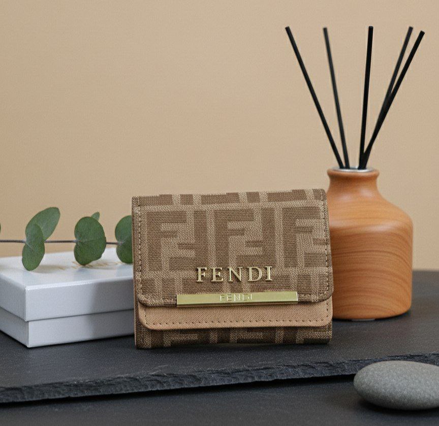Product Name:

Imported FENDI Wallet with Gift Box
