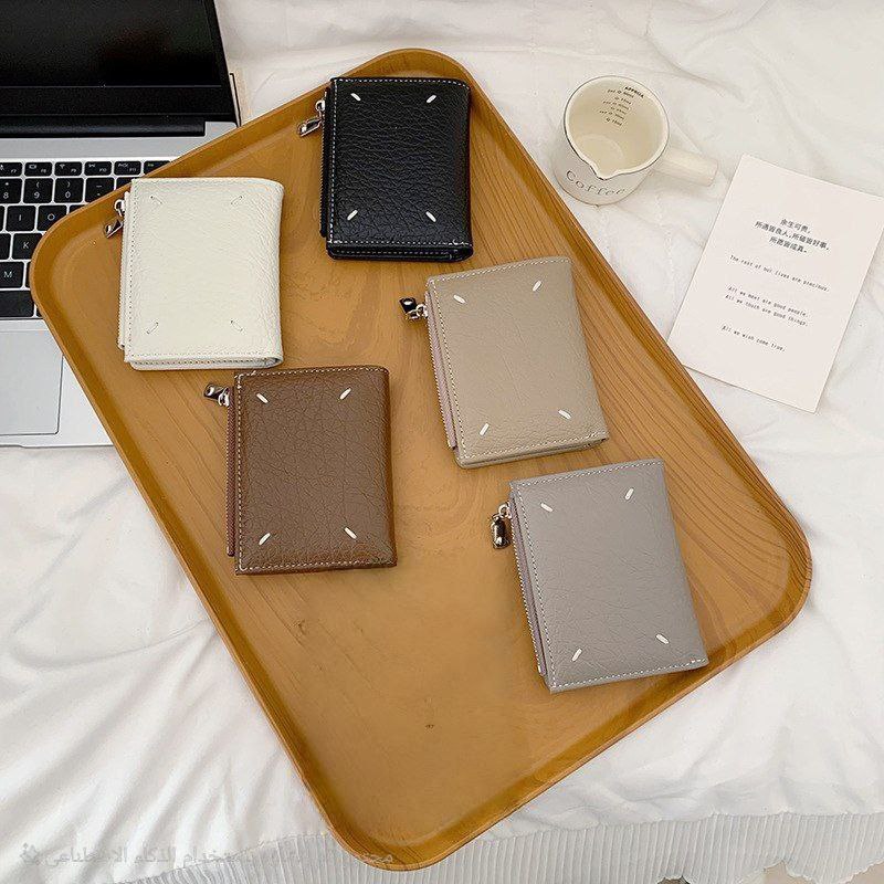 Product Name: Slim Leather Wallet with Chain