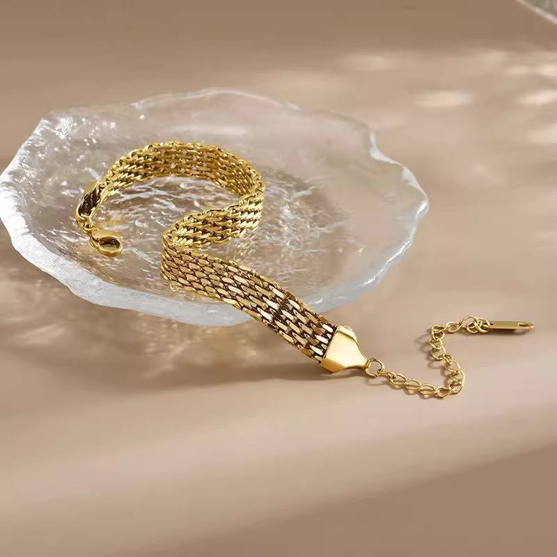 Product Name

Heavy Weave Stainless Steel 316 Necklace & Bracelet Set – 8 mm