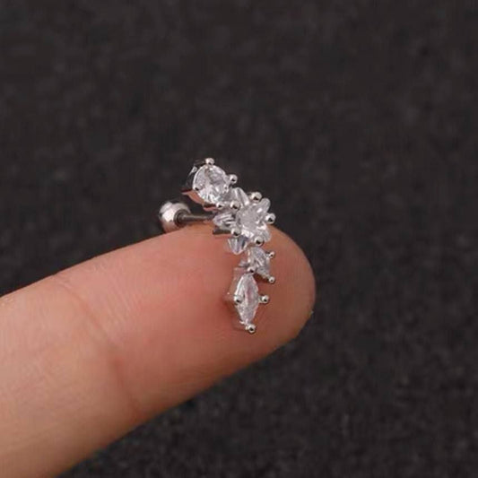 Shining Star Zircon Stud Earrings – Elegant Design in Gold & Silver 💫