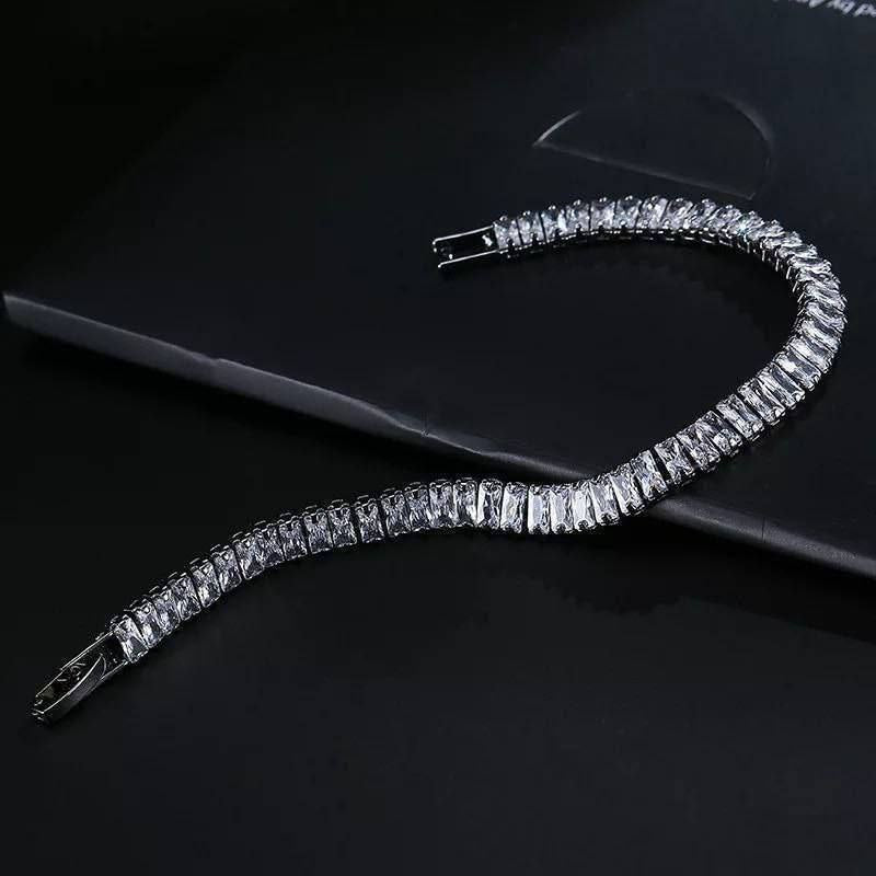 Product Name

Large Baguette Bracelet – Chinese Gold Plated with Zircon Stones