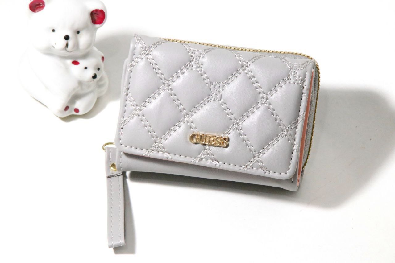 Elegant Quilted Women’s Wallet – Luxury Multi-Color Design