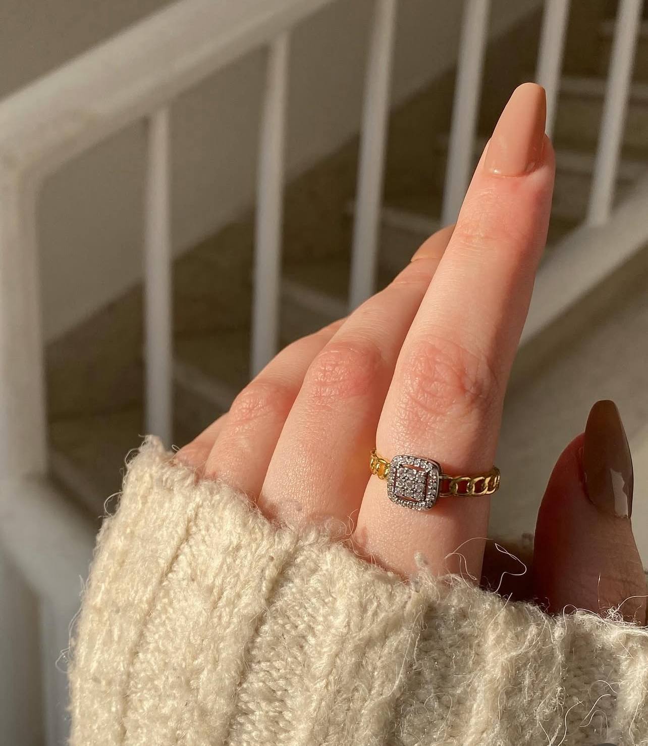 Product Name

Gold-Plated Adjustable Ring with Zircon Stones